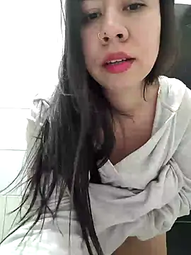 Yuli Mars online show from December 3, 3:14 am