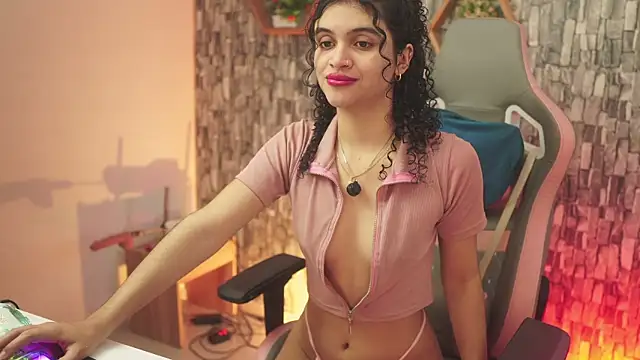 bonniie 98  online show from July 27, 7:54 pm