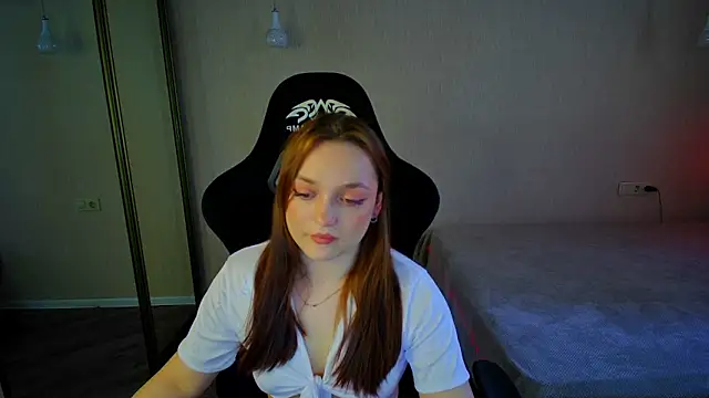 VanessaWilsons online show from March 21, 7:55 am