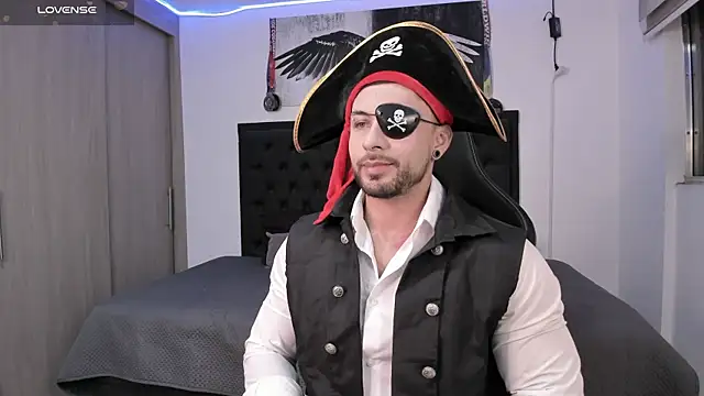 Snapshot of santi_aesthetic chatting on October 31, 2:23 am santi aesthetic online show from October 31, 2:23 am