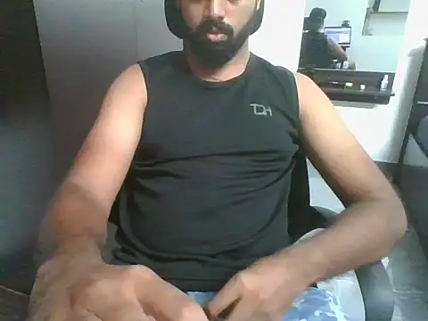 lovelyakash69 online show from October 6, 3:26 am