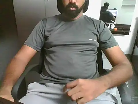 lovelyakash69 online show from November 24, 4:34 am