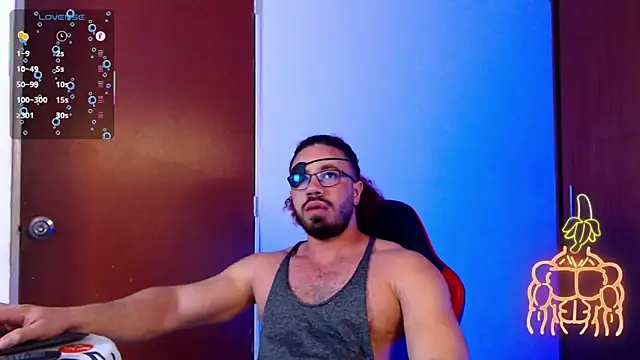 Snapshot of pirata_fitness chatting on May 30, 9:17 am pirata fitness online show from May 30, 9:17 am
