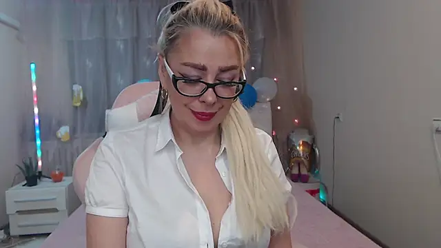 KatrinaCharm online show from October 8, 6:22 am