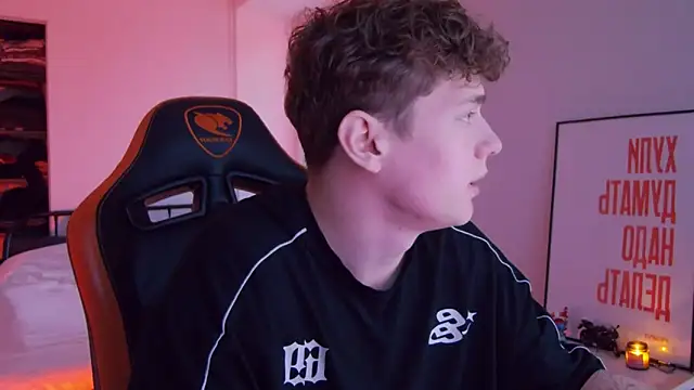 DanyDavis online show from October 17, 1:14 pm