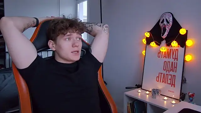 DanyDavis online show from October 24, 12:12 pm