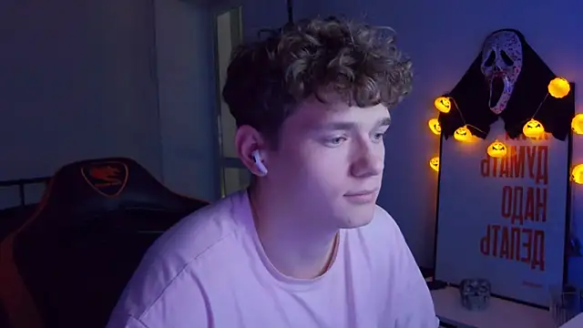 DanyDavis online show from October 28, 10:12 pm