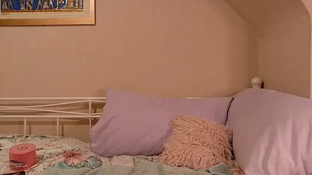 Raven Magical Milf online show from February 18, 10:33 am