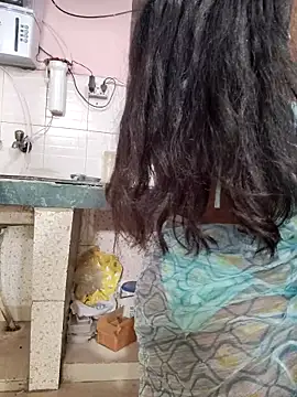 Desi Bhabi 01 online show from March 17, 5:55 am