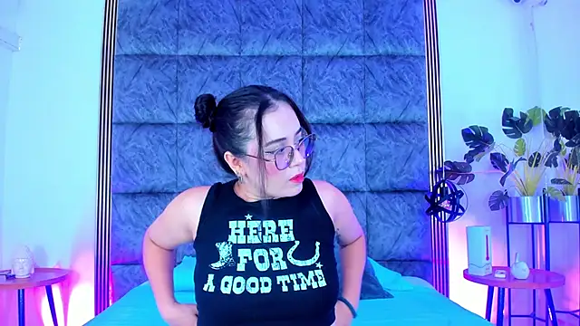 Snapshot of MeliissaAdamss chatting on September 22, 9:06 pm MeliissaAdamss online show from September 22, 9:06 pm