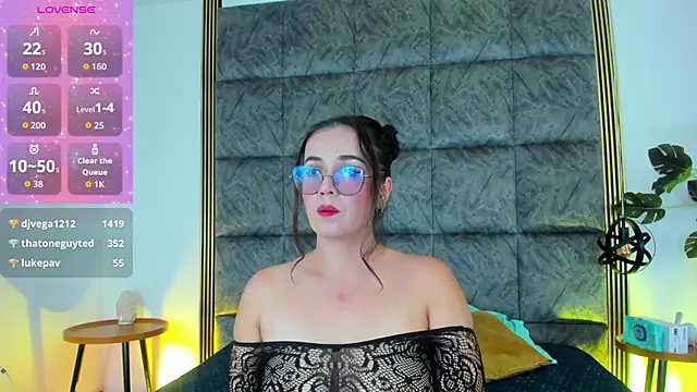 Snapshot of MeliissaAdamss chatting on September 24, 9:18 pm MeliissaAdamss online show from September 24, 9:18 pm