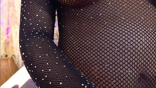 RachelStonne online show from October 6, 2:14 pm