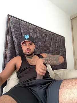 Snapshot of PapiStan chatting on September 24, 9:18 pm PapiStan online show from September 24, 9:18 pm