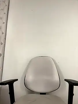 Snapshot of PapiStan chatting on October 25, 10:37 pm PapiStan online show from October 25, 10:37 pm