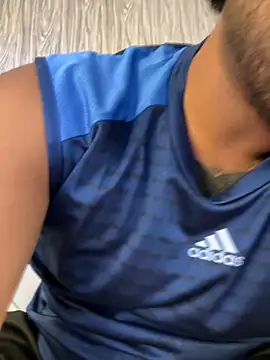 Snapshot of PapiStan chatting on November 29, 5:32 am PapiStan online show from November 29, 5:32 am