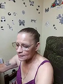 katrina perez online show from October 15, 9:04 pm