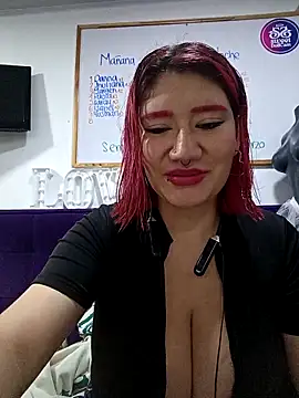 Snapshot of Cerecitaa02_ chatting on March 3, 11:21 pm Cerecitaa02 online show from March 3, 11:21 pm