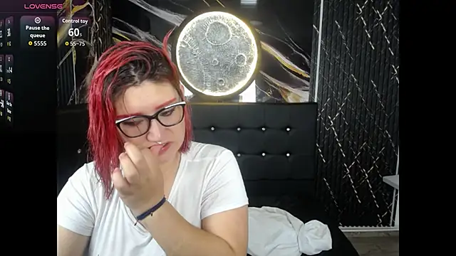 Snapshot of Cerecitaa02_ chatting on March 10, 11:21 pm Cerecitaa02 online show from March 10, 11:21 pm
