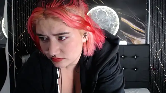 Snapshot of Cerecitaa02_ chatting on July 3, 12:11 pm Cerecitaa02 online show from July 3, 12:11 pm