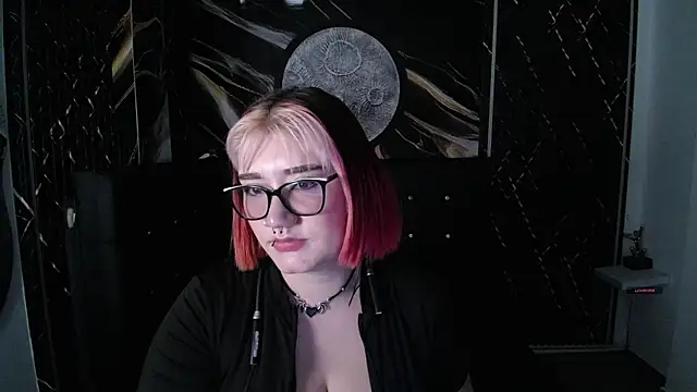Snapshot of Cerecitaa02_ chatting on August 5, 11:06 pm Cerecitaa02 online show from August 5, 11:06 pm