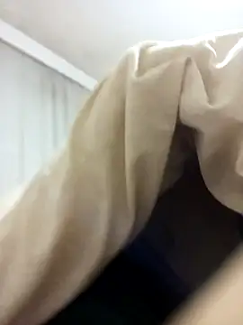 leona633 online show from January 18, 10:57 pm