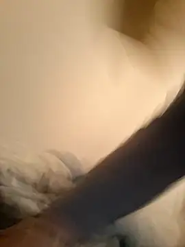 moasslicker online show from December 14, 11:48 am