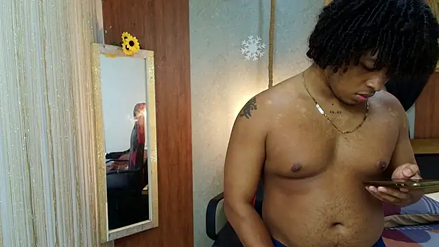 Snapshot of black_king_241 chatting on March 2, 5:08 am black king 241 online show from March 2, 5:08 am