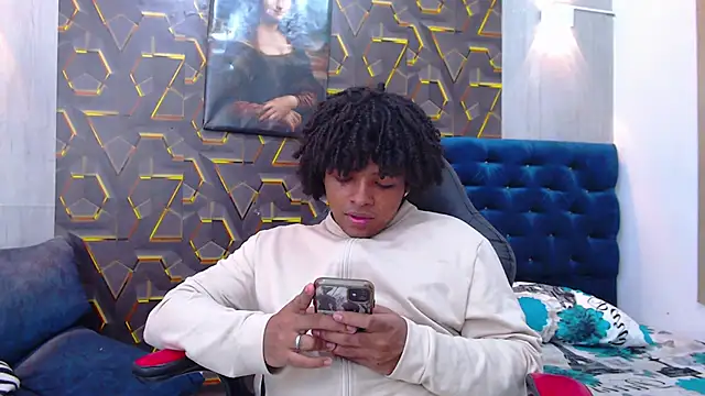 Snapshot of black_king_241 chatting on March 16, 3:34 am black king 241 online show from March 16, 3:34 am