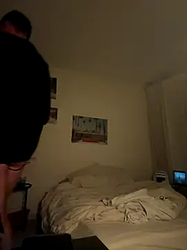 Chaud06 french online show from November 4, 12:54 am