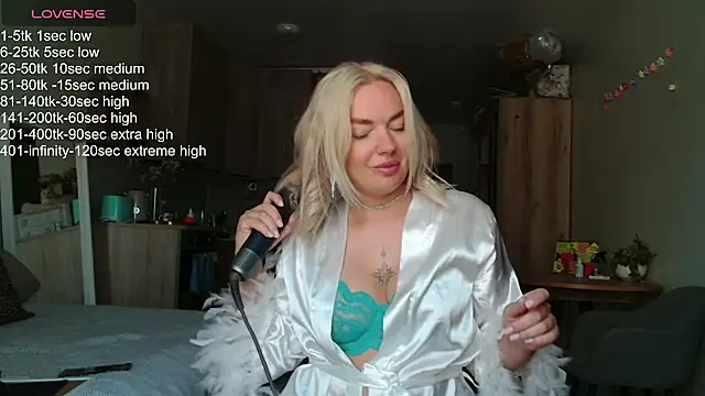 Eva   forever online show from June 7, 4:05 am