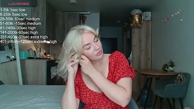 Eva   forever online show from June 16, 8:28 am