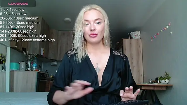 Eva   forever online show from June 21, 3:31 am