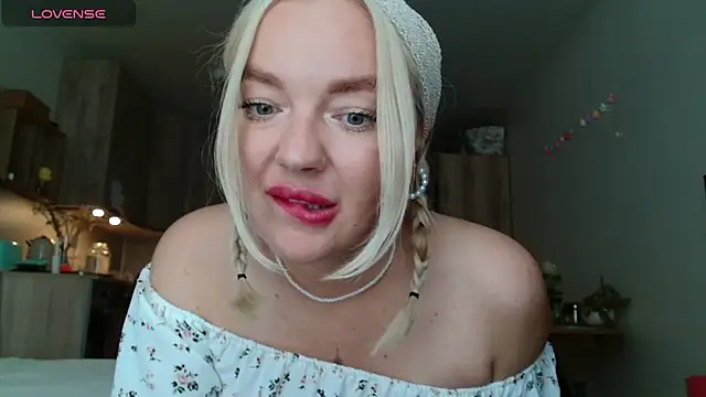 Eva   forever online show from July 9, 4:38 am