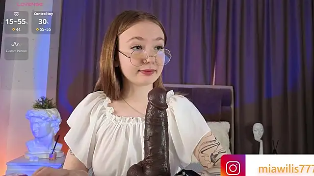 MiaWillis  online show from September 27, 9:58 am