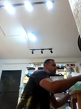 elnegro707070 online show from January 11, 2:05 am