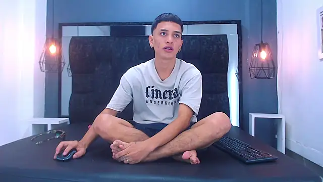 Matt Ruso online show from October 11, 6:17 pm