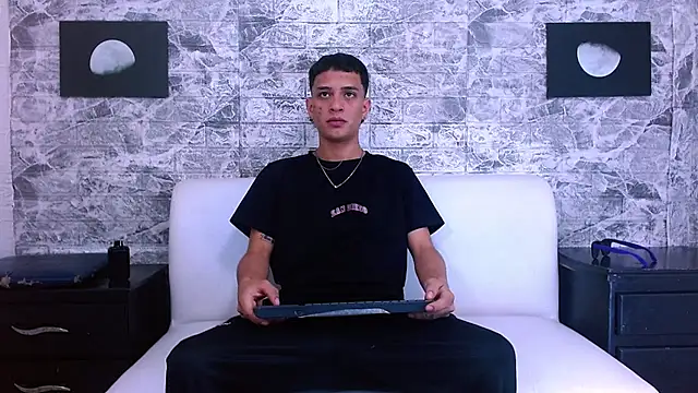 Matt Ruso online show from October 18, 4:41 pm