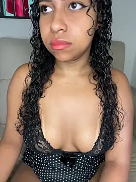 camillaCat online show from February 10, 2:10 pm