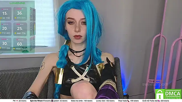 sweetuniporn online show from September 20, 8:04 am