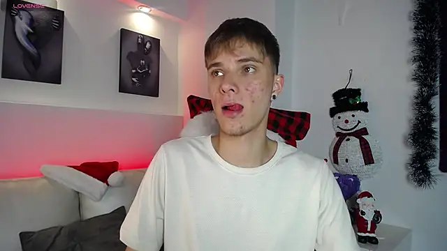 Robbin Blaze online show from December 14, 5:35 am