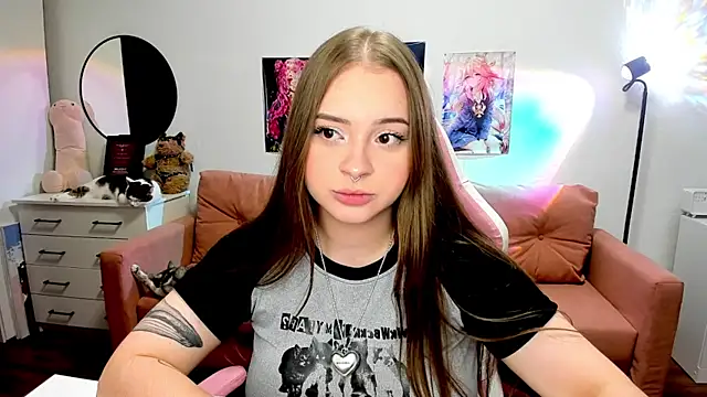 Snapshot of mistress_lain chatting on September 26, 6:56 pm mistress lain online show from September 26, 6:56 pm