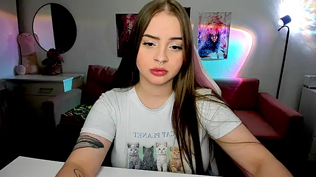 Snapshot of mistress_lain chatting on October 3, 10:29 pm mistress lain online show from October 3, 10:29 pm