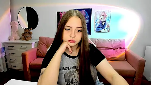 Snapshot of mistress_lain chatting on October 29, 4:09 pm mistress lain online show from October 29, 4:09 pm