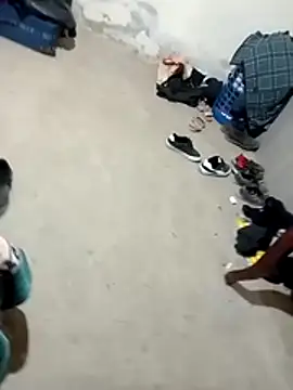 luuiss12 online show from December 14, 5:46 am