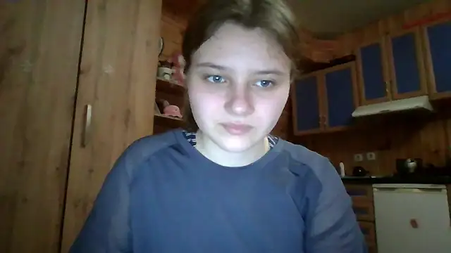 Little shygirl online show from December 18, 2:50 am