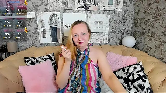 Karen Villis online show from November 16, 12:22 pm