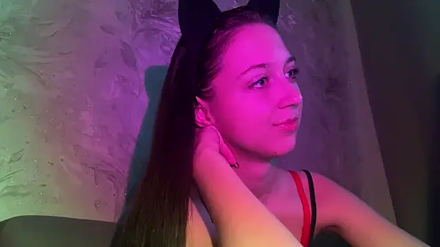 Snapshot of YourTemptation_ chatting on December 5, 12:36 pm YourTemptation online show from December 5, 12:36 pm