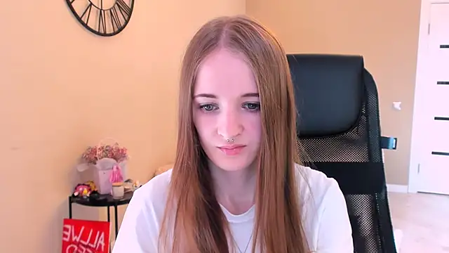 KateKayer online show from October 19, 9:10 am