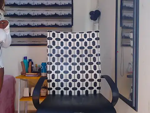 Sexybeast 00 online show from September 12, 6:41 pm