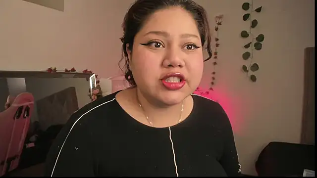 Paprika  online show from September 25, 6:33 pm